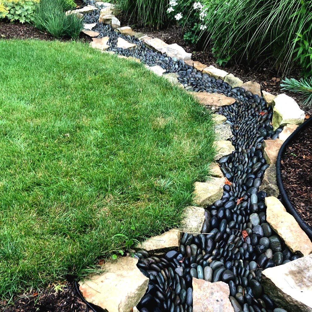 Оригинальное ограждение для клумбы - фото 7