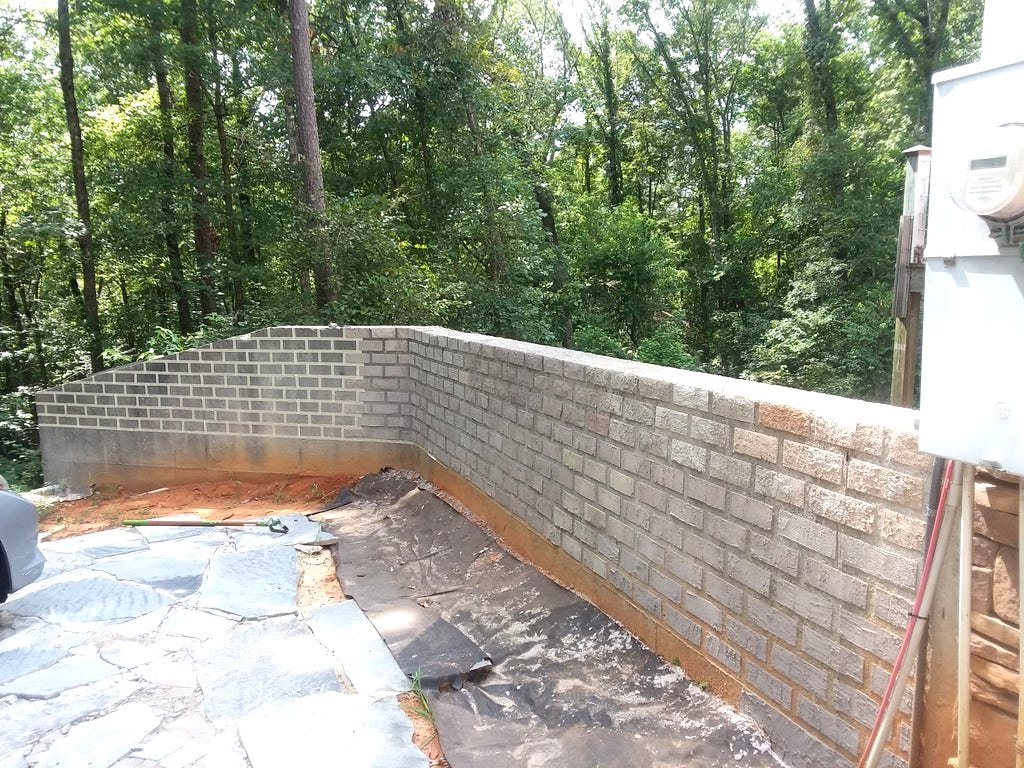 Как декорировать стену под кирпич ? - фото 5