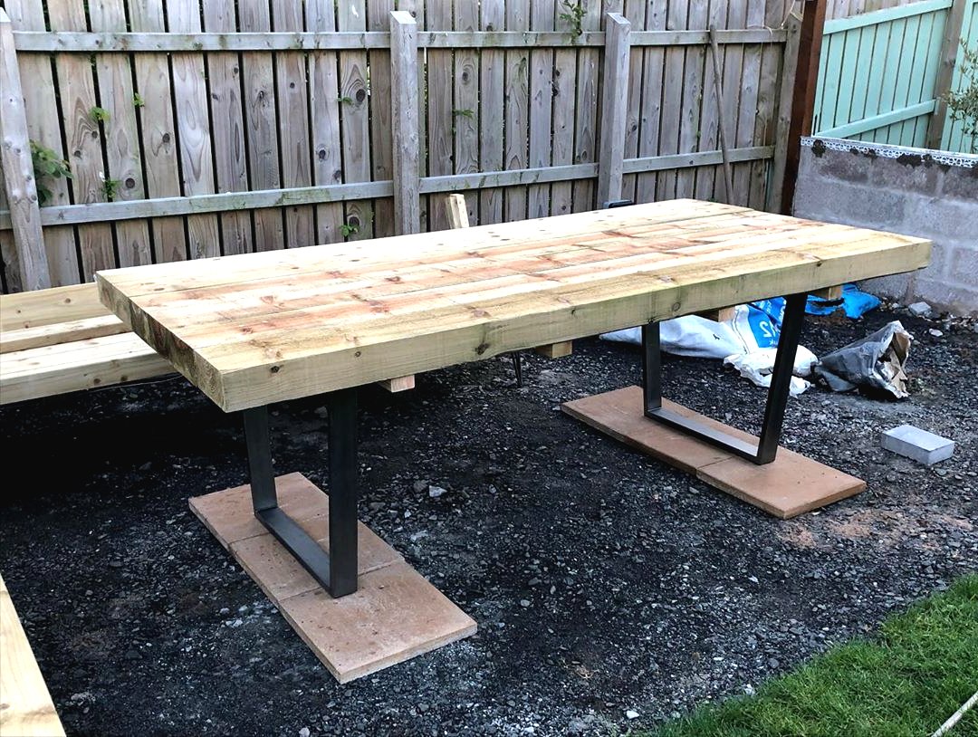 Интересная беседка из дерева - фото 4