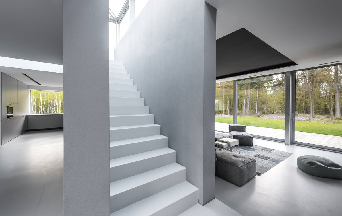 Интересный кирпичный дом - фото 2