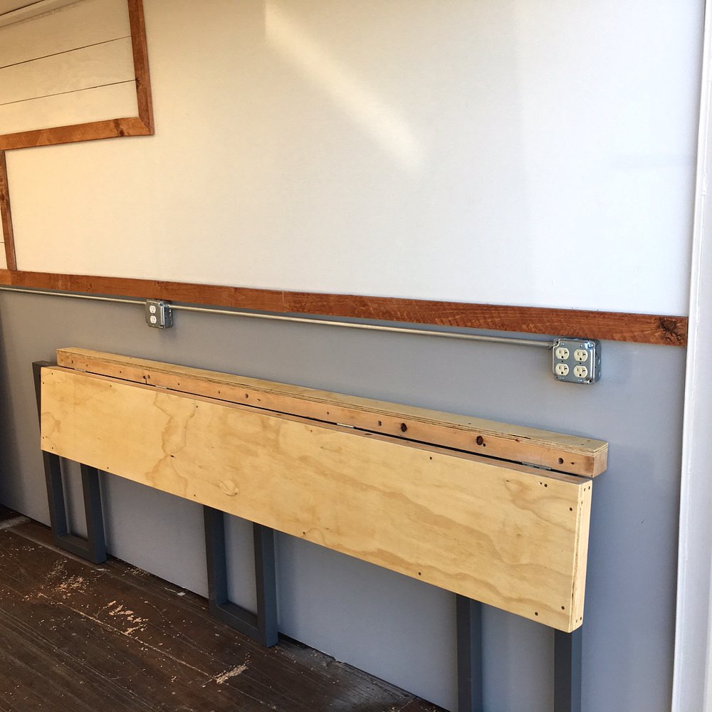 Складной рабочий стол для мастерской - фото 2