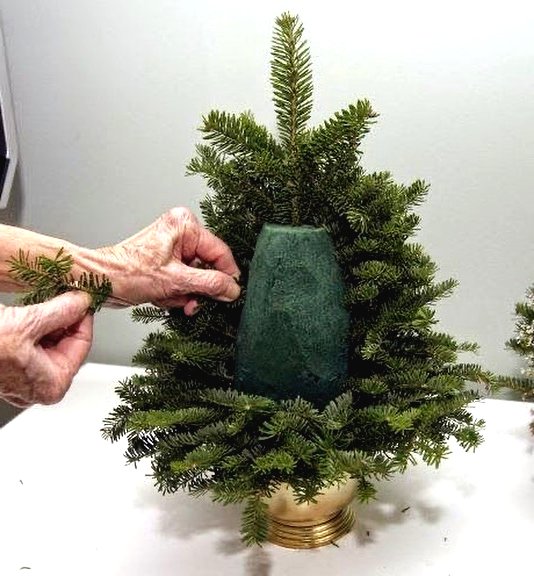 Новогодняя елка своими руками - фото 8