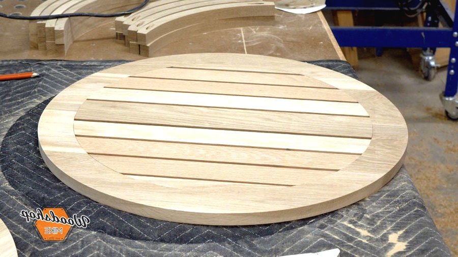 Столик из дерева - фото 2