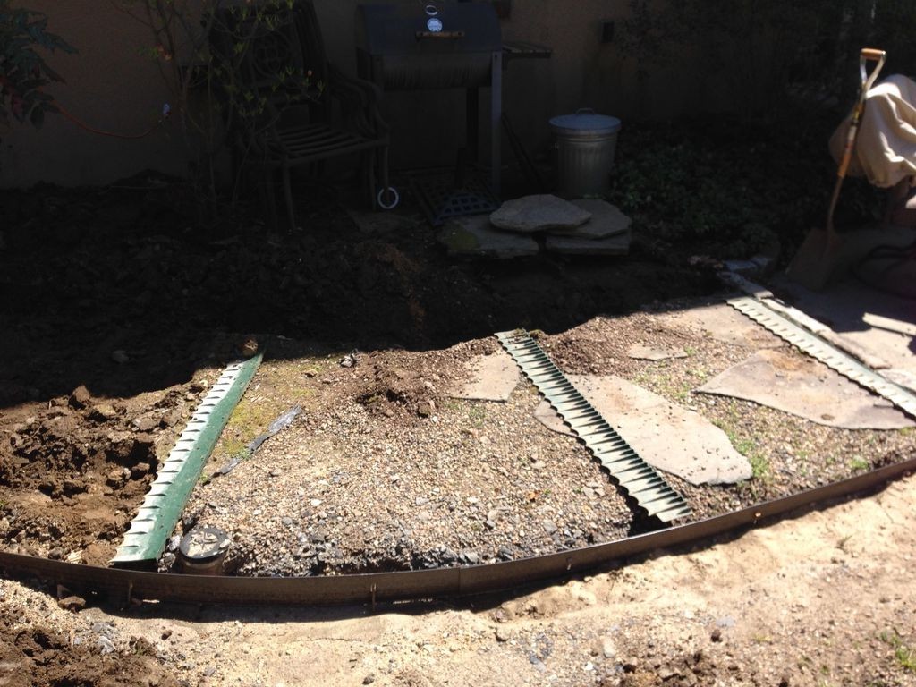 Дорожка из ломанного камня - фото 2