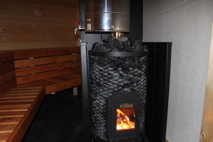 Финская сауна с печью для гриля - фото 4
