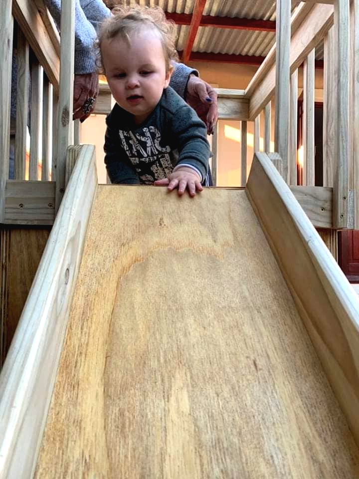 Детская горка из дерева - фото 6