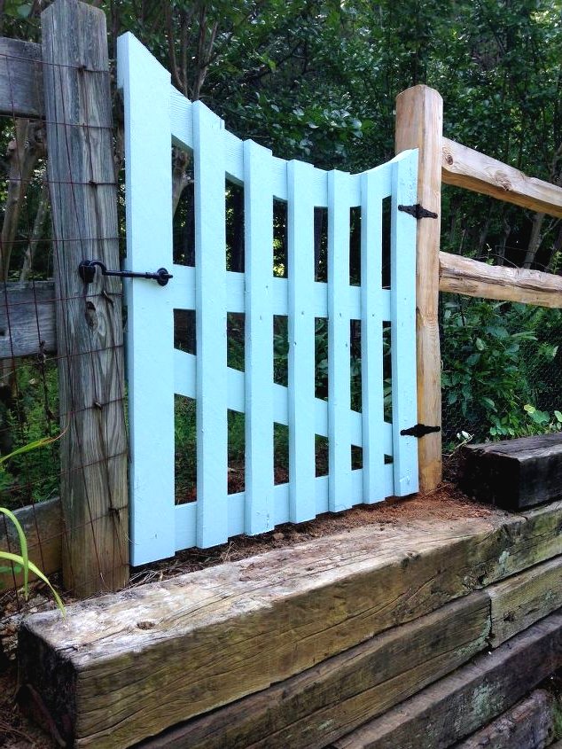 Садовая калитка из поддона - фото 6