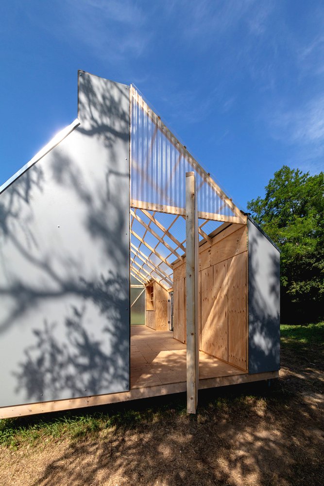 Необычный летний дом для дачи - фото 10