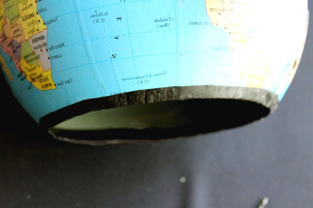 Подвесная лампа из глобуса - фото 5