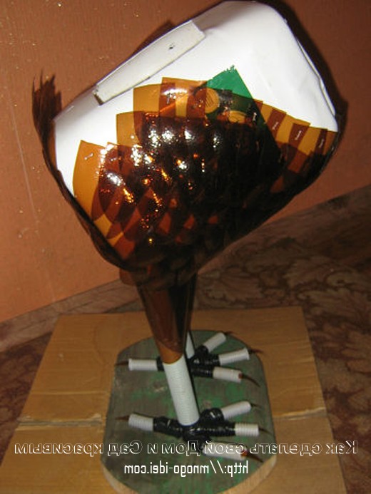 Птица Глухарь из пластиковых бутылок - фото 12