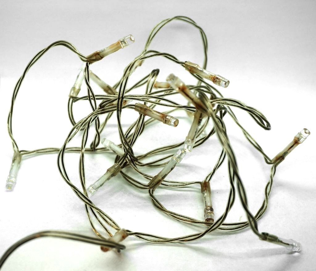 Новогодняя гирлянда с помощью горячего клея - фото 6