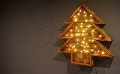 Деревянная елка из поддона - фото 2