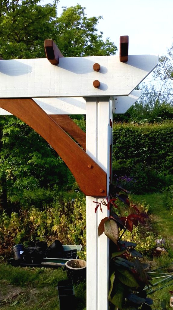 Пергола для роз - фото 17