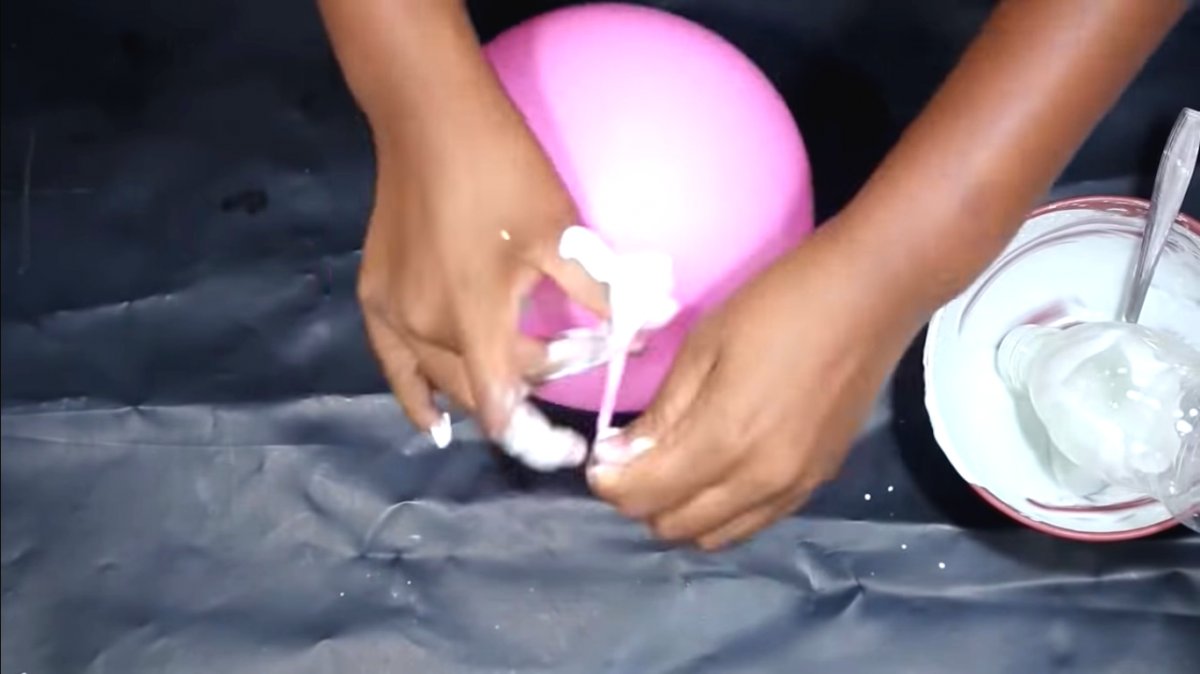 Необычный горшок из цемента - фото 4