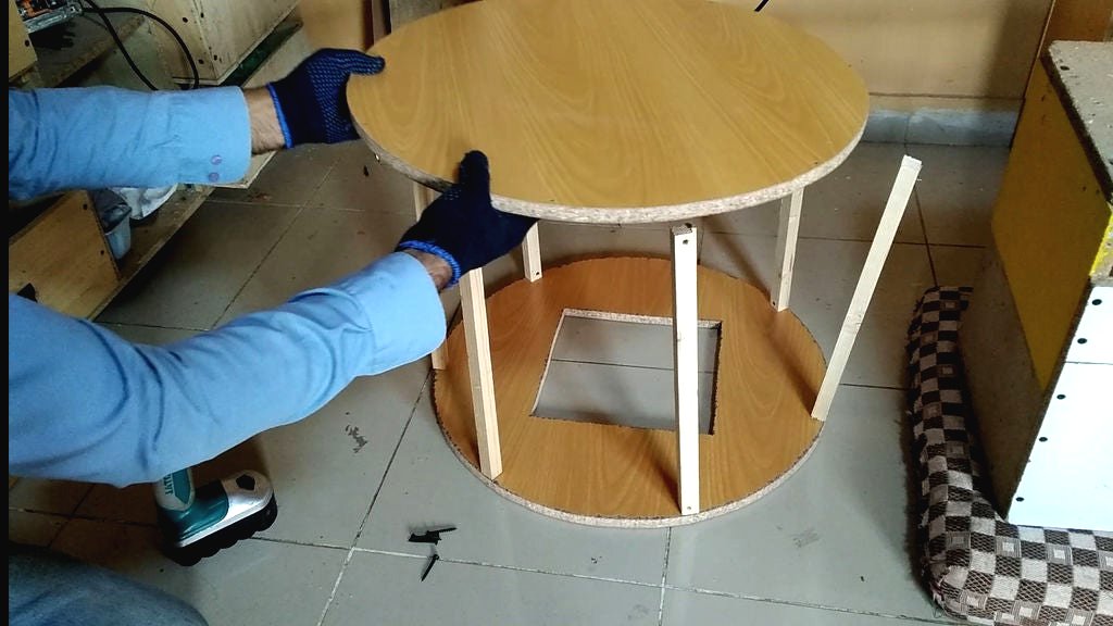 Деревянная клетка из старого стола - фото 7