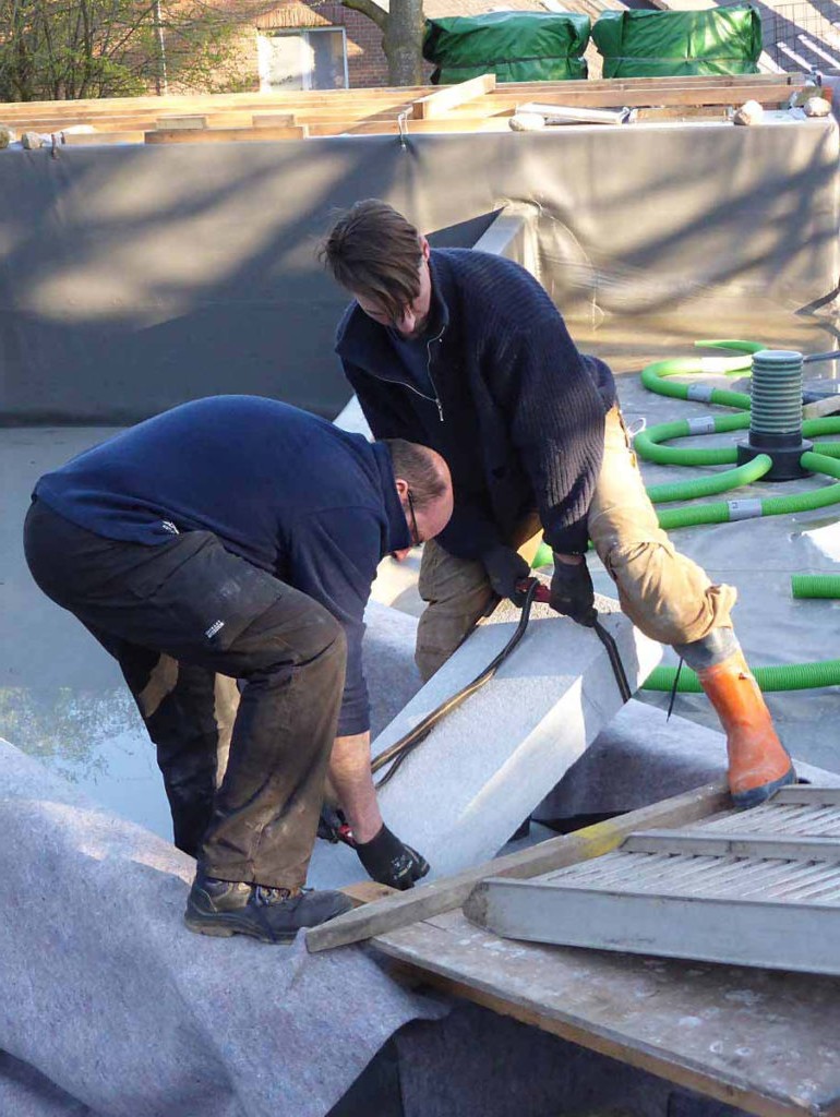 Пруд своими руками - фото 19