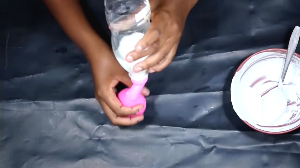 Необычный горшок из цемента - фото 3