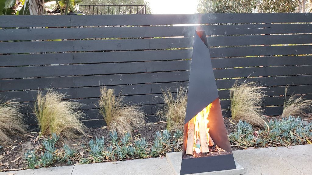 Необычный очаг для патио - фото 2