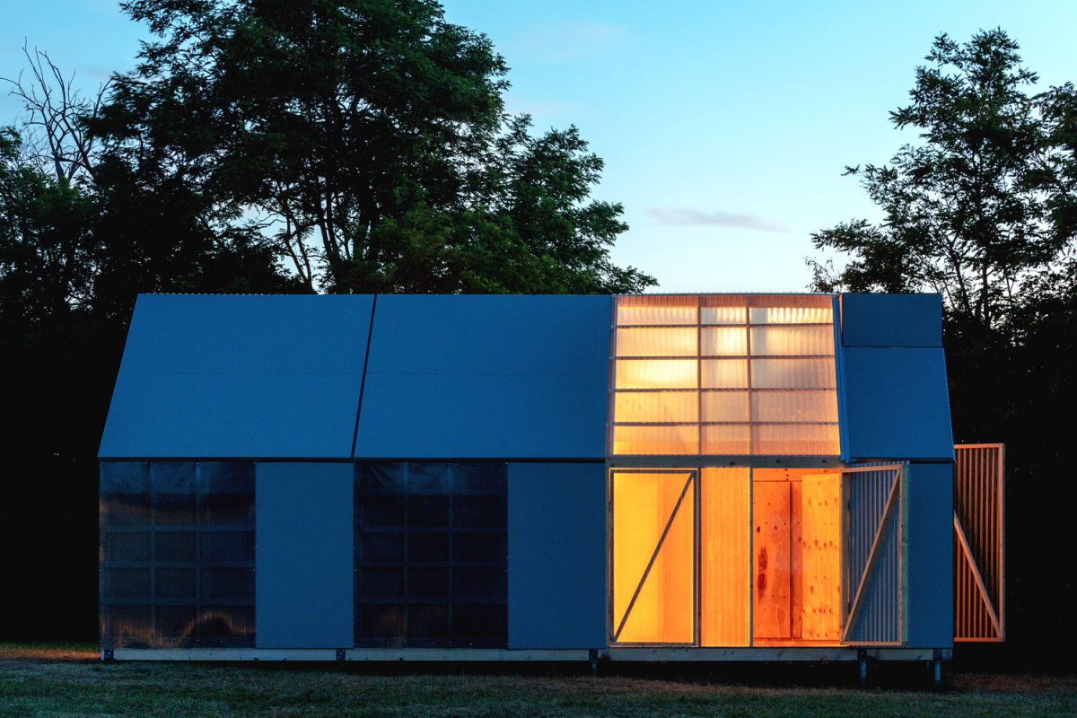 Необычный летний дом для дачи - фото 16