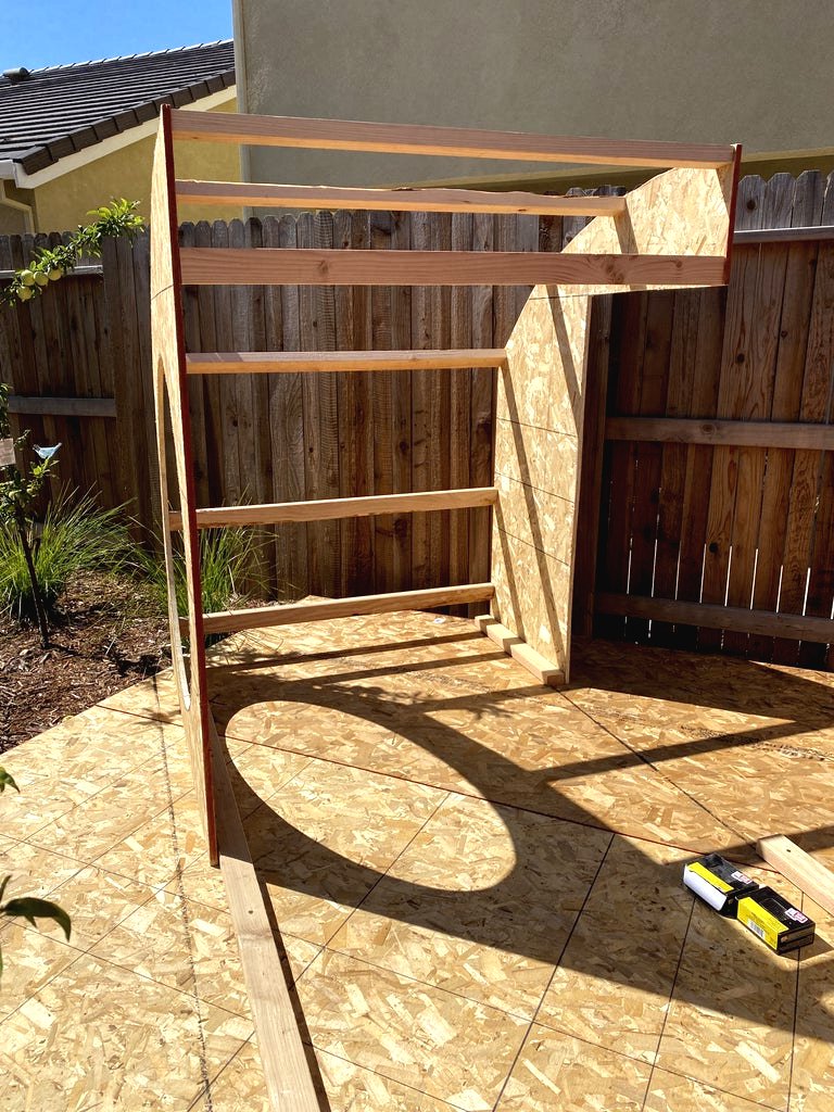 Детский домик из дерева «Дом Хоббита» - фото 5