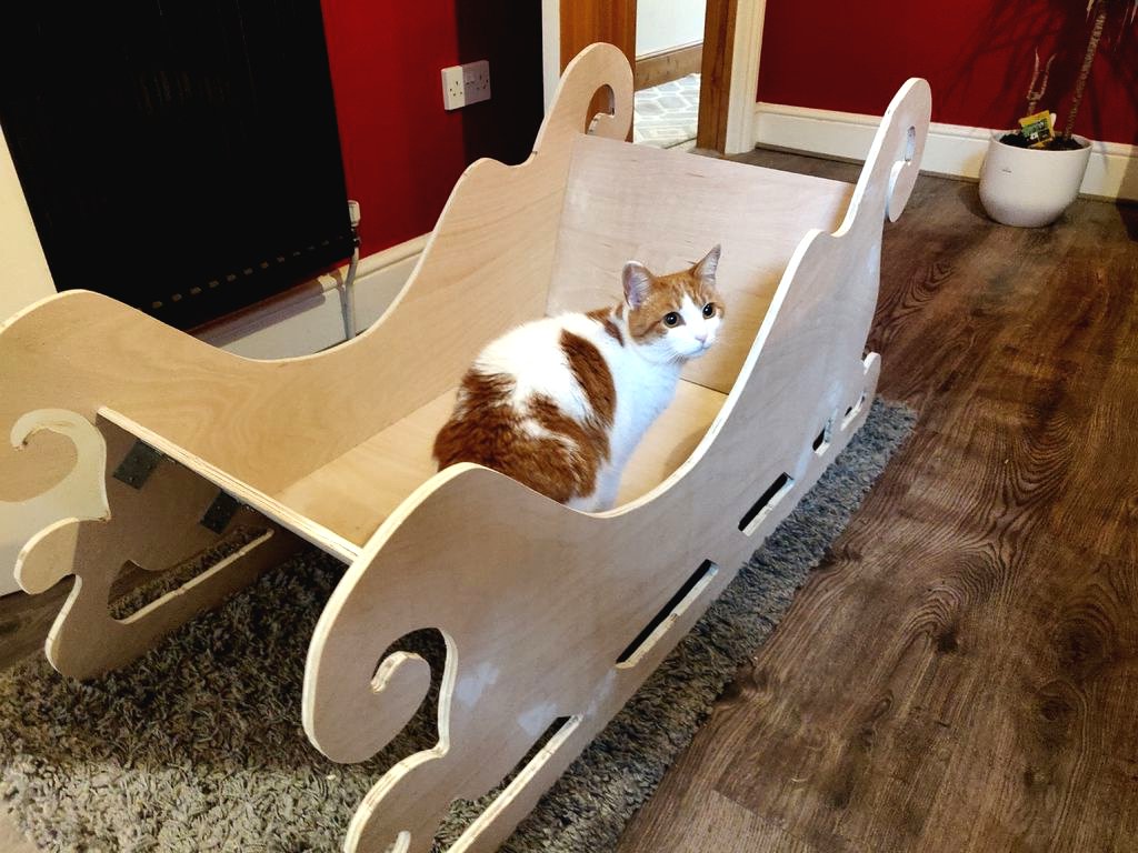 Рождественские сани из фанеры - фото 3