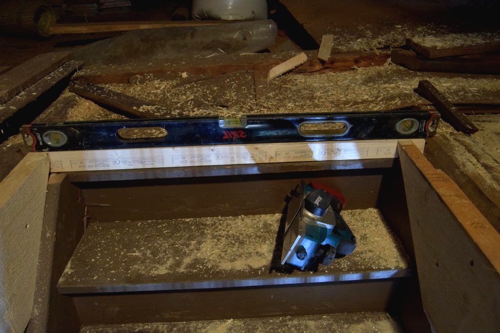 Как сделать утепленную дверь на чердак своими руками? - фото 5