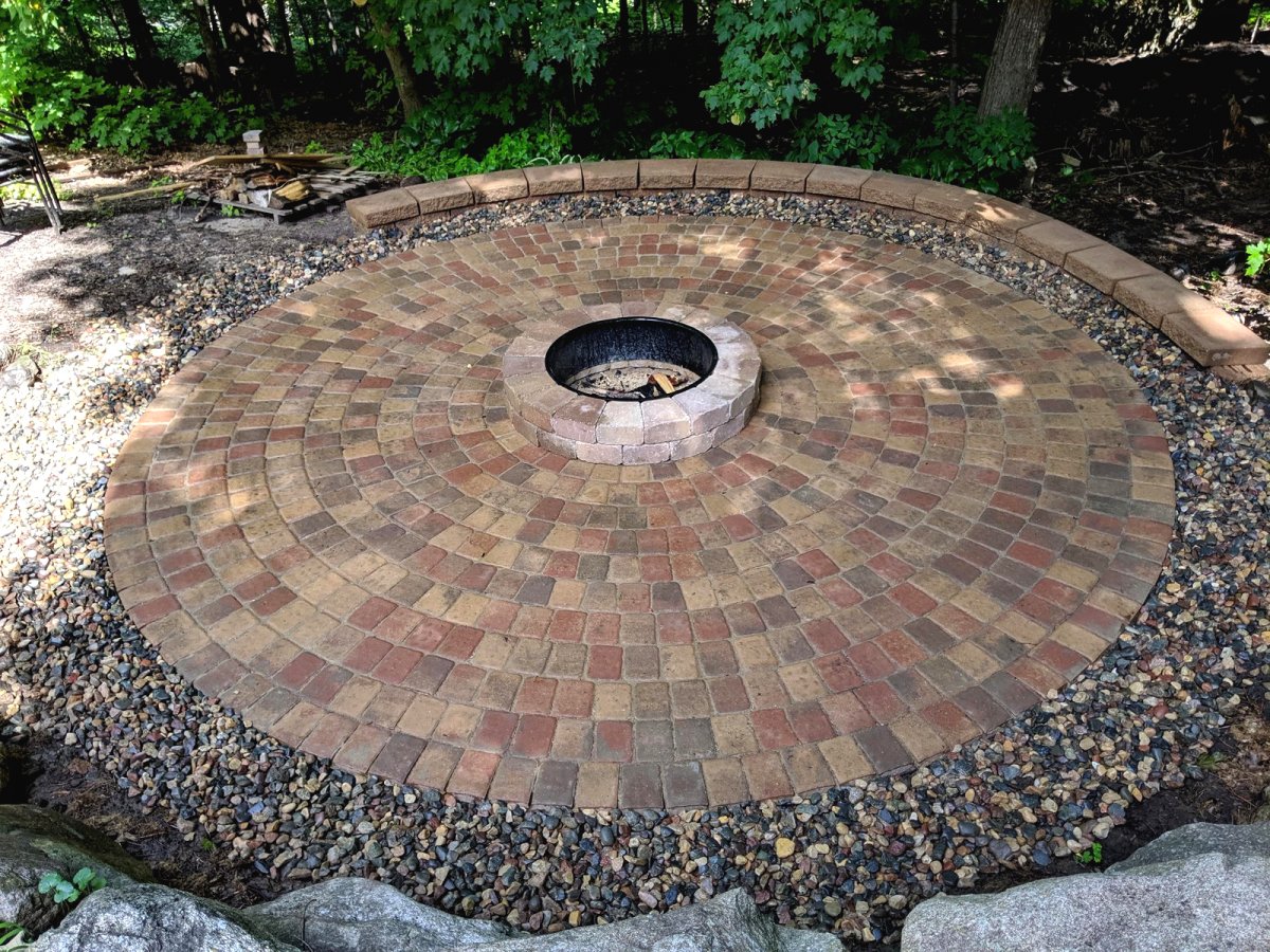 Кострище на даче своими руками - фото 20