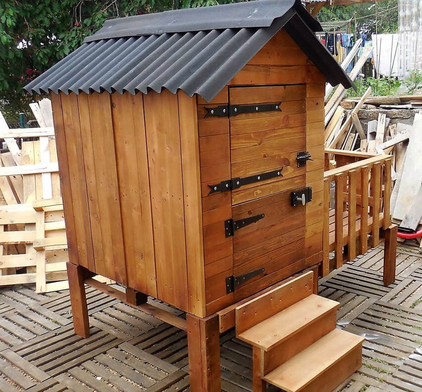 Оригинальный детский домик из поддонов - фото 3