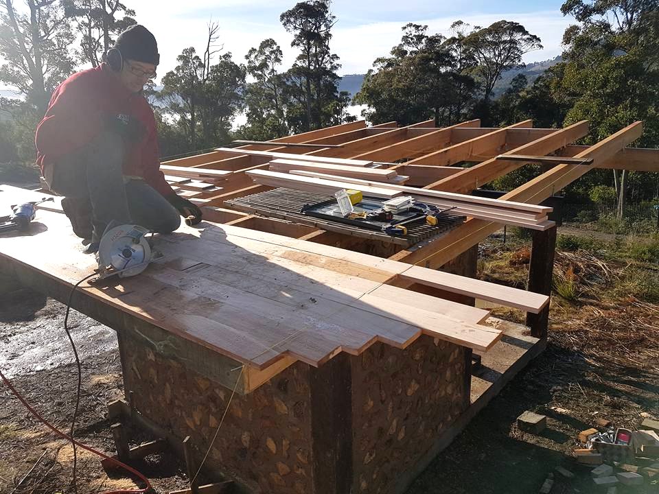 Оригинальная баня для вашей дачи - фото 22