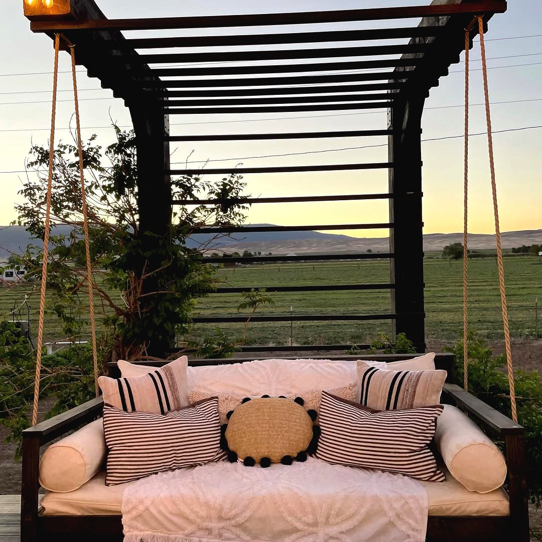 Качели своими руками: создаем уютный уголок на даче - фото 6