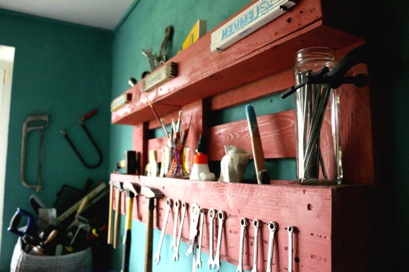 Полка для хранения из поддонов - фото 2