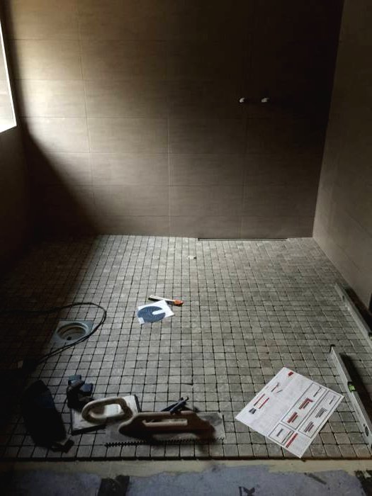 Необычный дом с видом на озеро - фото 23