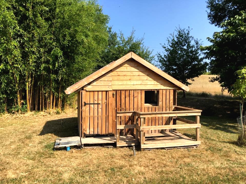 Игровой домик из поддонов - фото 12