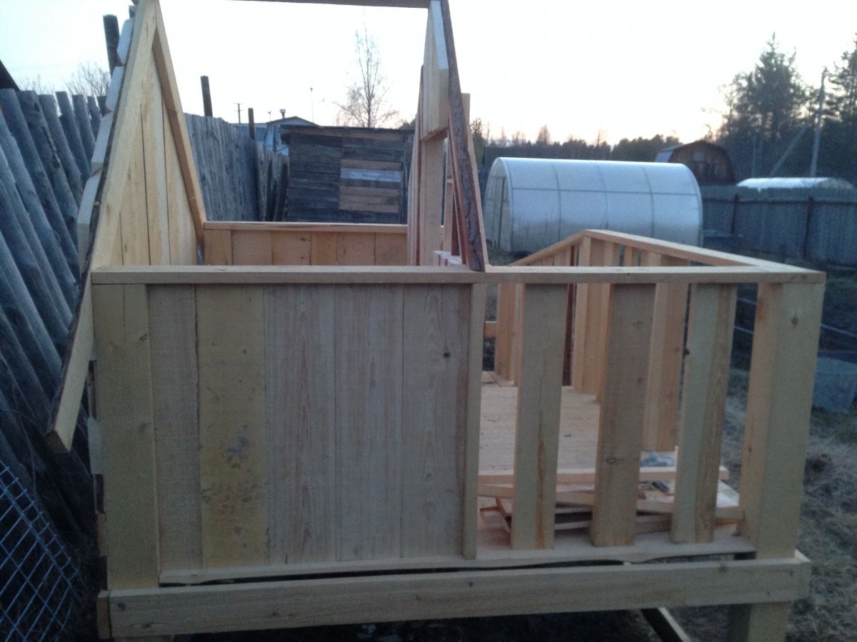 Детский домик на даче своими руками - фото 13