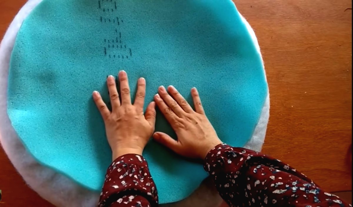 Оригинальный пуф из автопокрышки - фото 15