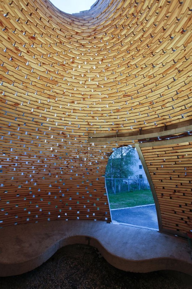 Оригинальная беседка - фото 5