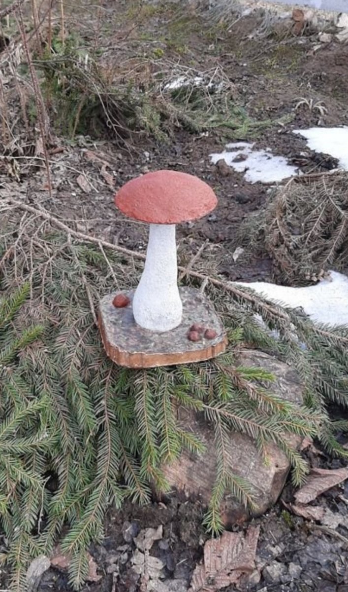 Грибы из бетона - фото 2