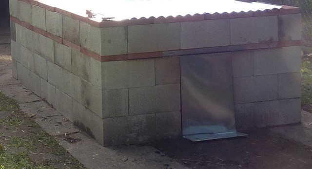 Очаг из шлакоблока для гриля - фото 8