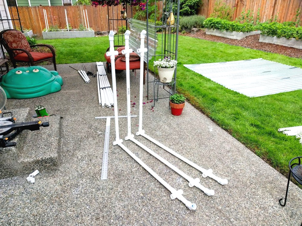 Интересные грядки из шлакоблоков - фото 7