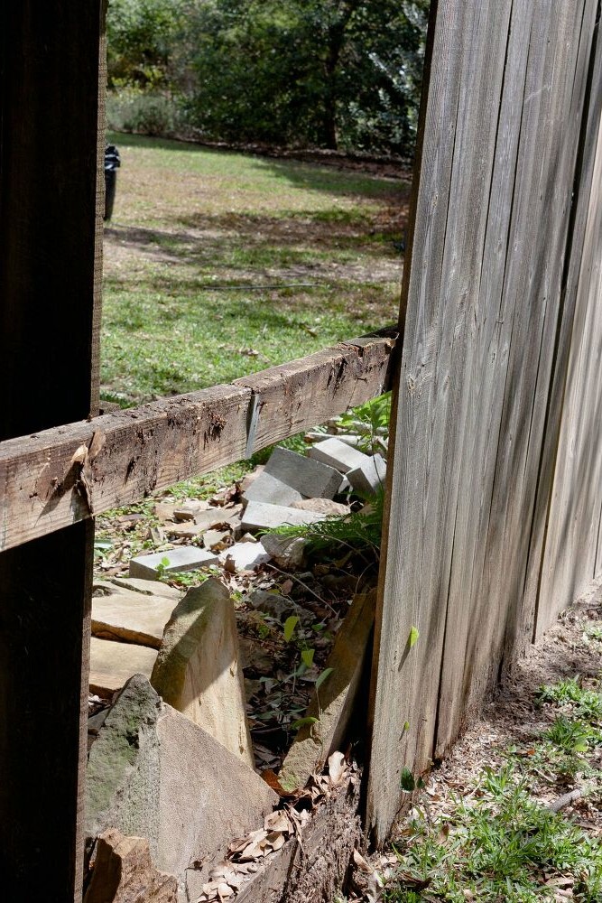 Оригинальный забор из шпалер - фото 3