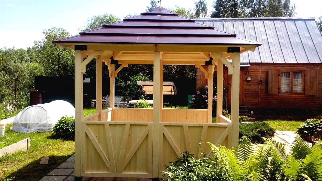 Как оформить беседку на даче - фото 10