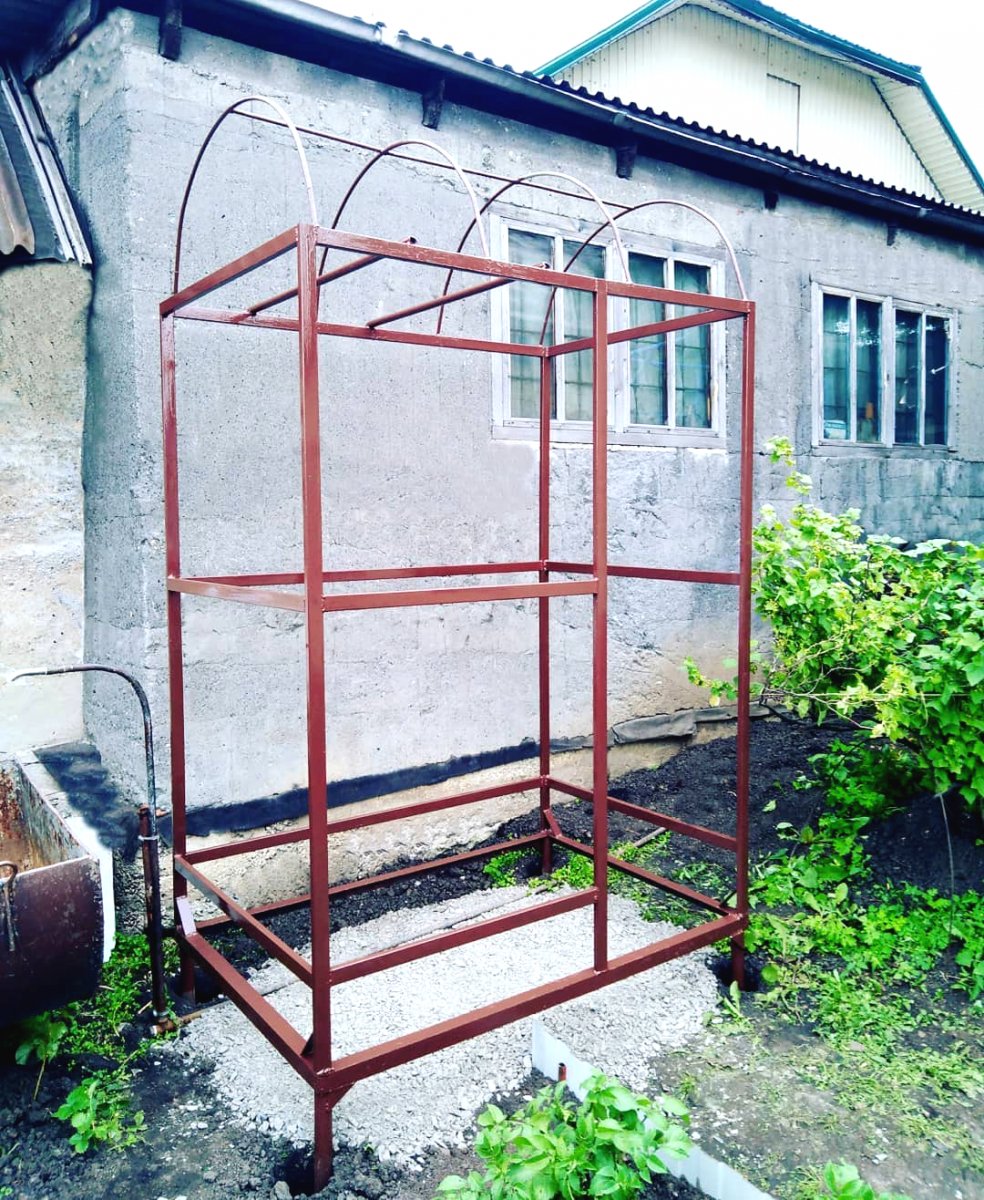 Летний душ на железном каркасе - фото 3