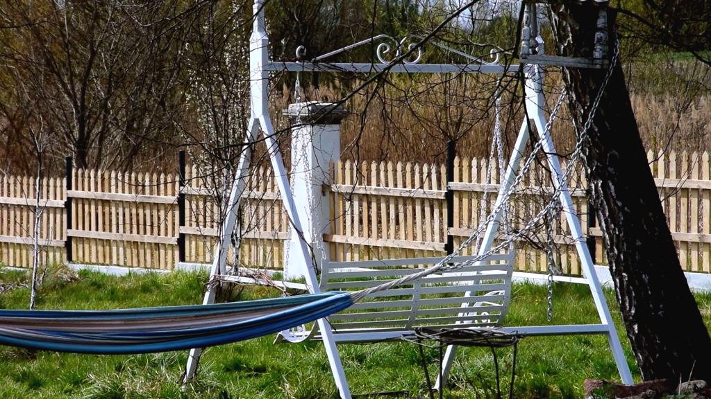 Садовые качели из железа - фото 9