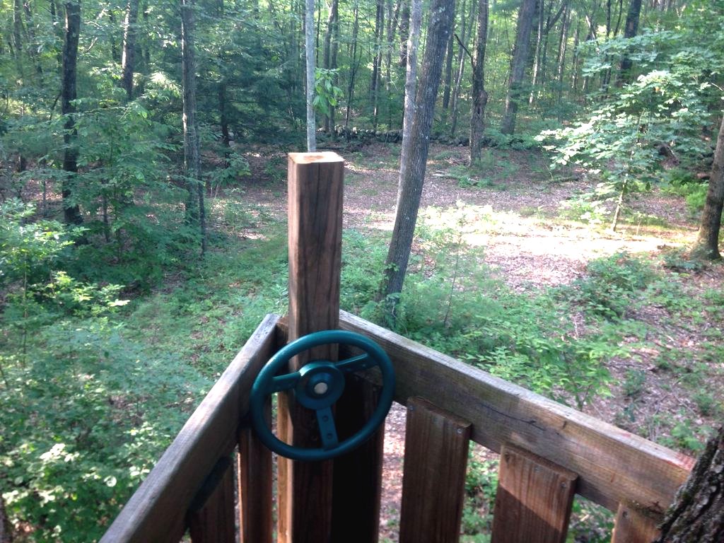 Многоуровневый домик на дереве для детей - фото 16