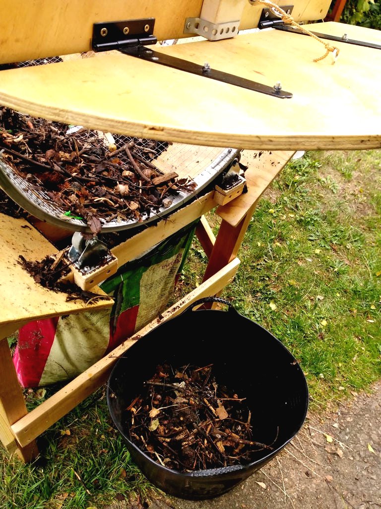 Борьба с сорняком на огороде - фото 20