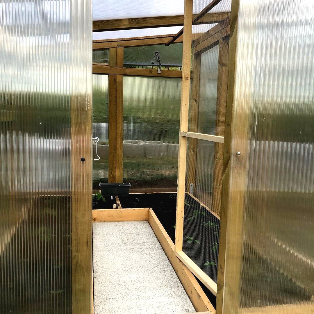 Теплица из поликарбоната своими руками - фото 23