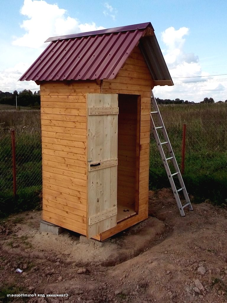 Дачный туалет из блоков фото