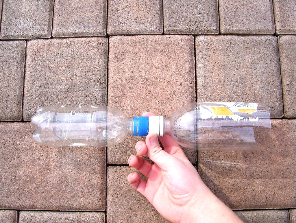 Самый простой способ полива растений - фото 7