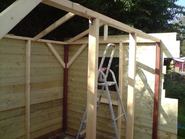 Сарай из дерева - фото 10