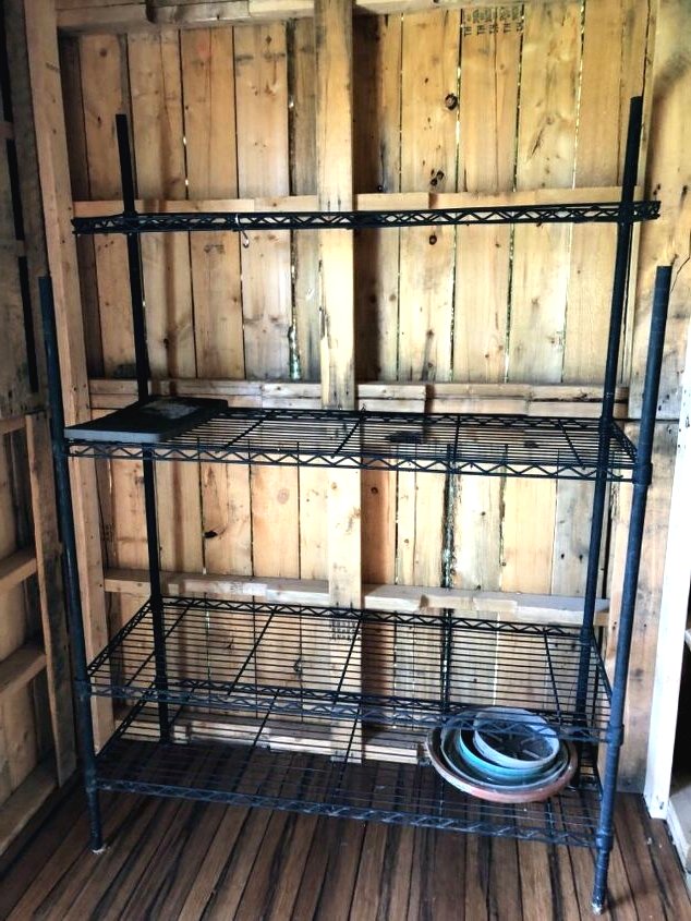 Оригинальный сарай из поддонов - фото 8